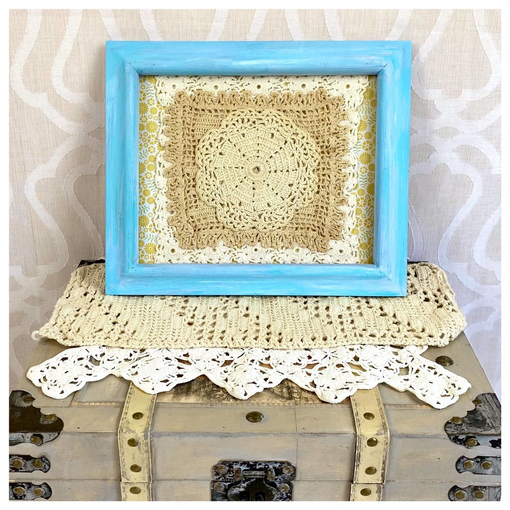 Farmhouse Framed Doily Art Decor - Picture 3 of 12